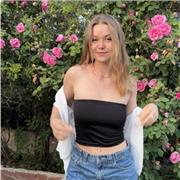 Profesora de español / inglés/ ucraniano/ ruso. Apta para los nivel A1-B1para los niños .